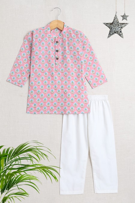 Petite Pomme_Pink Cotton Floral Print Kurta Set _Online_at_Aza_Fashions