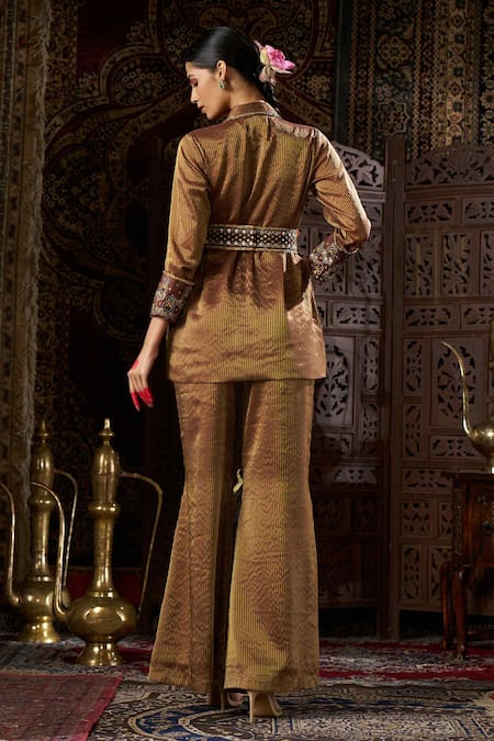 Shop 17:17 By Simmi Saboo Brown Shimmer Embroidery Notched Lapel Cuff Blazer And Pant Set at Aza Fashions Shop_17:17 By Simmi Saboo_Brown Shimmer Embroidery Notched Lapel Cuff Blazer And Pant Set _at_Aza_Fashions