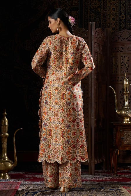 17:17 By Simmi Saboo Floral Embellished Kurta Pant Set 