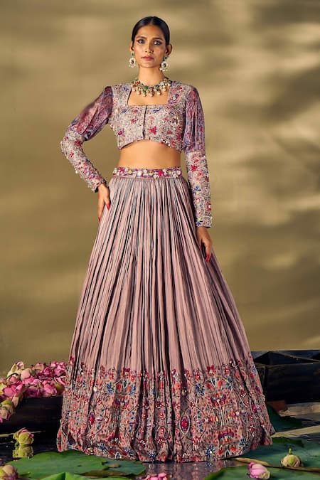 17:17 by Simmi Saboo Floral Embellished Lehenga Set 