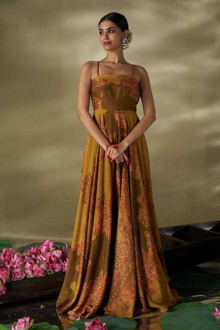 Buy_17:17 By Simmi Saboo_Gold Raw Silk Embellished Pearl Jumpsuit Square And Jacket Set 