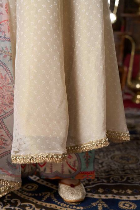 17:17 By Simmi Saboo_Beige Organza, Silk Pearls, Sequins, Gota Patti V-neck Border Butti Anarkali Set _at_Aza_Fashions