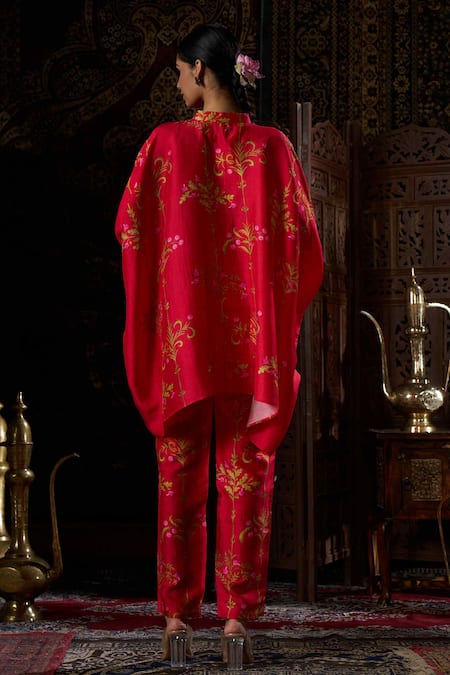 17:17 By Simmi Saboo Floral Embellished Kaftan Set 