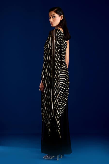 Aapro Black Striped Concept Saree Gown 