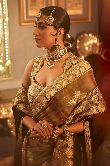 Angad Creations Wine Silk, Velvet, Georgette, Organza Embroidery And Olive Green Tilla Saree Set at Aza Fashions Angad Creations_Wine Silk, Velvet, Georgette, Organza Embroidery And Olive Green Tilla Saree Set _at_Aza_Fashions