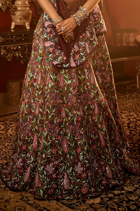 Shop Angad Creations Beige Georgette, Silk Sequins, Embroidery V-neck Paisley Bridal Lehenga Set Online at Aza Fashions Shop_Angad Creations_Beige Georgette, Silk Sequins, Embroidery V-neck Paisley Bridal Lehenga Set _Online_at_Aza_Fashions