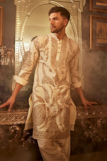 Angad Creations Cream Chanderi Cotton, Crepe Bahar Tilla Embroidered Kurta Set at Aza Fashions Angad Creations_Cream Chanderi Cotton, Crepe Bahar Tilla Embroidered Kurta Set _at_Aza_Fashions