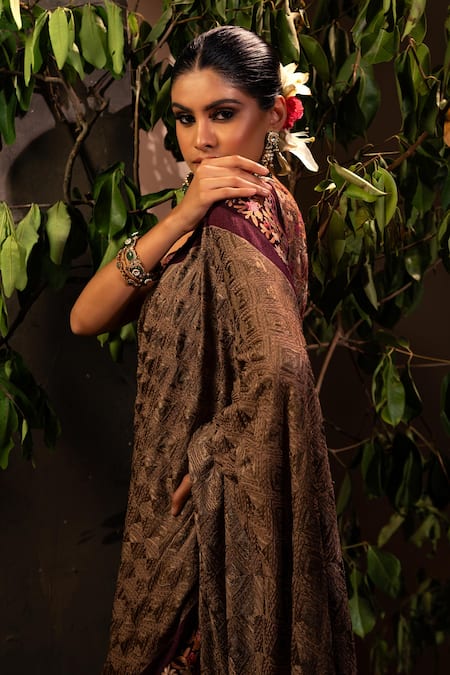 Angad Creations Brown Georgette, Crepe Embroidery, Lace Round Neck Geometric Saree With Blouse at Aza Fashions Angad Creations_Brown Georgette, Crepe Embroidery, Lace Round Neck Geometric Saree With Blouse _at_Aza_Fashions