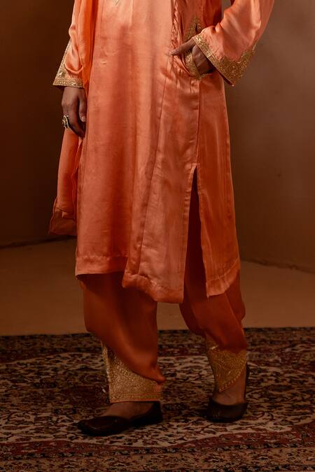 Buy Angad Creations Peach Cotton Satin, Organza Embroidery Split V-neck Phiran Kurta Pant Set Online at Aza Fashions Buy_Angad Creations_Peach Cotton Satin, Organza Embroidery Split V-neck Phiran Kurta Pant Set _Online_at_Aza_Fashions