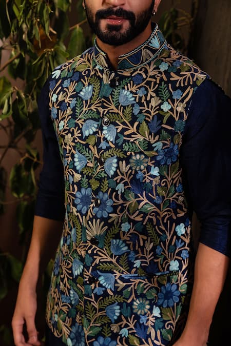 Buy_Angad Creations_Blue Silk Embroidery Floral Bundi Kurta Set _Online_at_Aza_Fashions