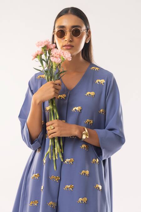 Buy_Kriti Bapna_Blue Mohair, Organza Embroidery Round Neck Horse Embellished Kurta Set _Online_at_Aza_Fashions