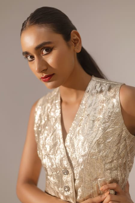 Shop_Kriti Bapna_Gold Gota Patti V-neck Shimmer Waistcoat And Skirt Set 