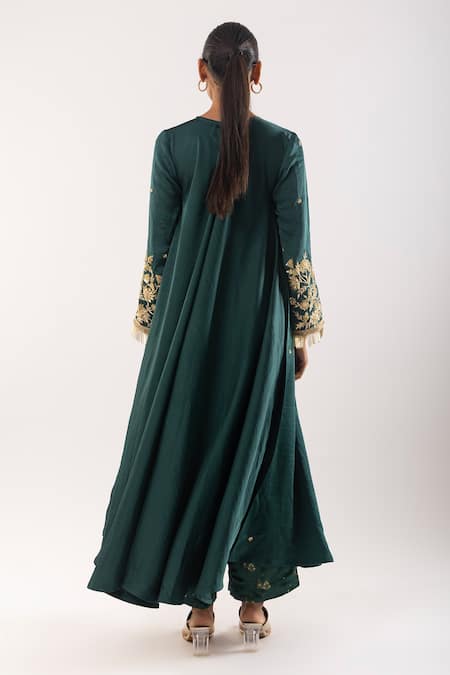 Kriti Bapna Green Placed Zardozi Embroidered Kurta Set 