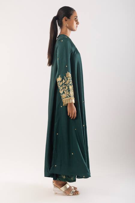 Kriti Bapna_Green Satin, Brocade Beads, Zari Round Neck Placed Zardozi Embroidered Kurta Set _Online_at_Aza_Fashions