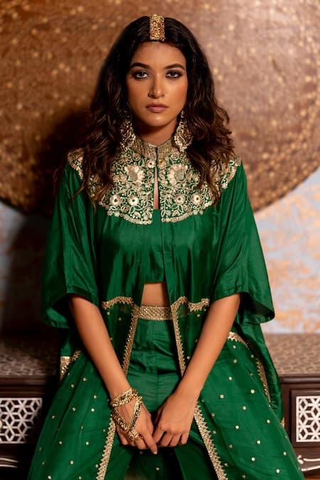 Shop_Pooja-Keyur_Green Silk, Organza Embroidery Bandeau Neck Emerald Aari Cape Set _Online_at_Aza_Fashions