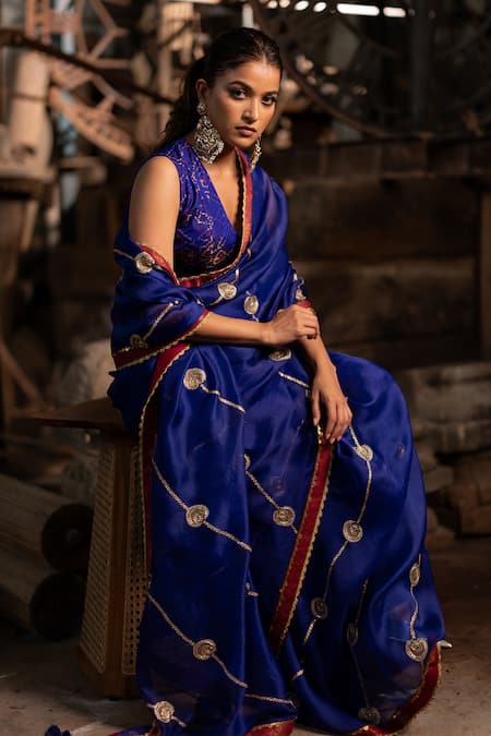 Pooja-Keyur Chand Aari Embroidered Blue Saree 