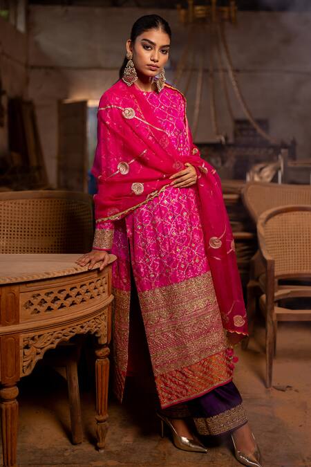 Shop_Pooja-Keyur_Pink Organza Embroidery Round Neck Mughal Aari Kurta And Pant Set _Online_at_Aza_Fashions