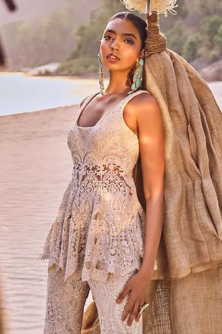 Ridhima Bhasin_Ivory Net Sequins Square Neck Persian Bloom Embroidered Peplum Kurta Set _at_Aza_Fashions