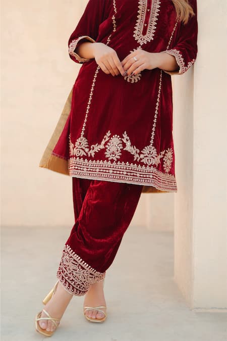 Sheetal Batra_Maroon Silk, Velvet Embroidery Round Neck Kirandori Kurta And Salwar Set _at_Aza_Fashions