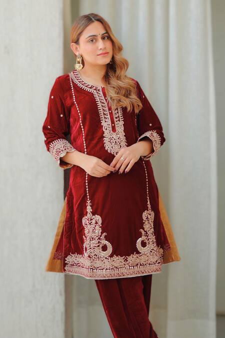 Sheetal Batra Maroon Silk, Velvet Embroidery Round Neck Kirandori Kurta Set Online at Aza Fashions Sheetal Batra_Maroon Silk, Velvet Embroidery Round Neck Kirandori Kurta Set _Online_at_Aza_Fashions