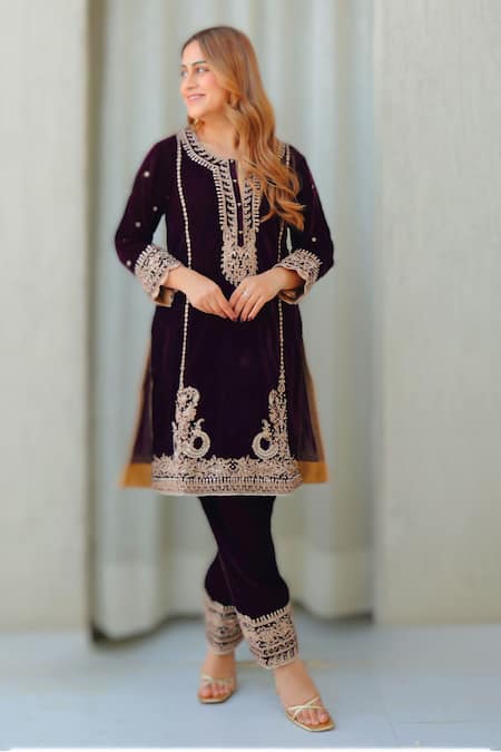 Sheetal Batra Wine Silk Velvet Embroidered Kirandori Round Ayat Kurta And Salwar Set 