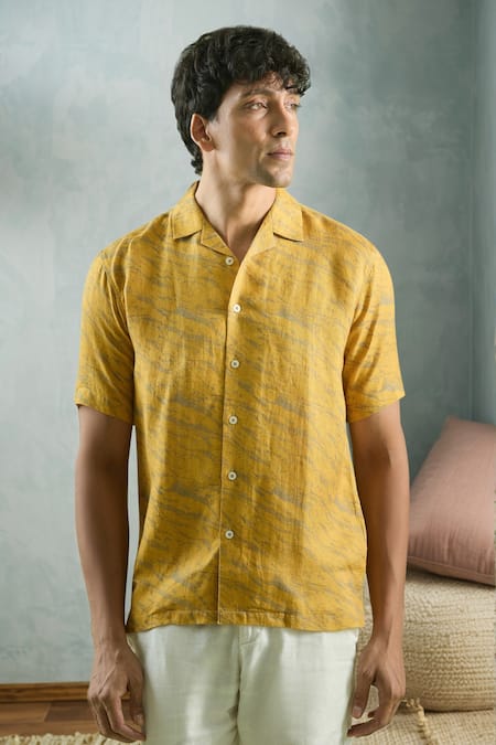 Arihant Rai Sinha Yellow 100% Pure European Linen - 44 Lea Print Abstract Mirage Shirt 