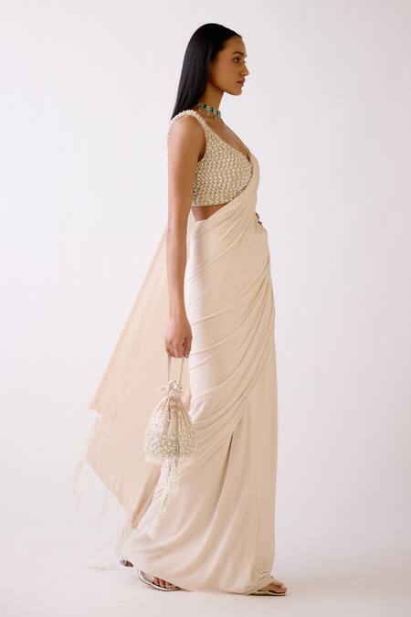 Basanti - Kapde Aur Koffee_Gold Silk, Lycra Pearls, Sequins, Crystals, Embroidered Saree With Blouse_Online_at_Aza_Fashions