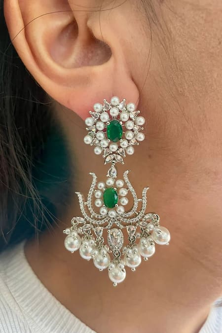 Shop PRERTO Green Fabric Flowers, Diamonds, Stones Emerald And Faux Choker Set at Aza Fashions Shop_PRERTO_Green Fabric Flowers, Diamonds, Stones Emerald And Faux Choker Set _at_Aza_Fashions