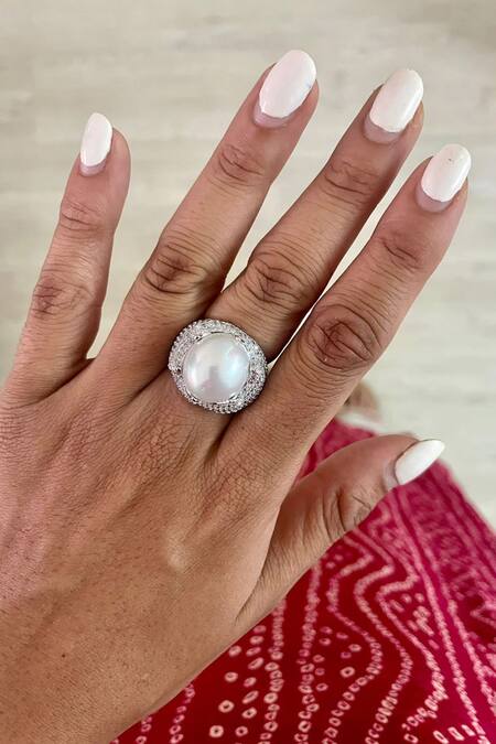 Buy PRERTO White Fabric Flowers, Diamonds, Pearls Vintage And Faux Jewellery Set Online at Aza Fashions Buy_PRERTO_White Fabric Flowers, Diamonds, Pearls Vintage And Faux Jewellery Set _Online_at_Aza_Fashions