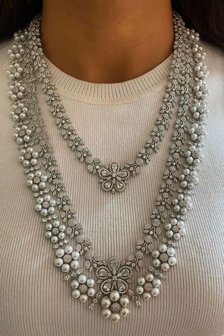 Prerto 3 Layered Diamond Embellished Necklace Set 