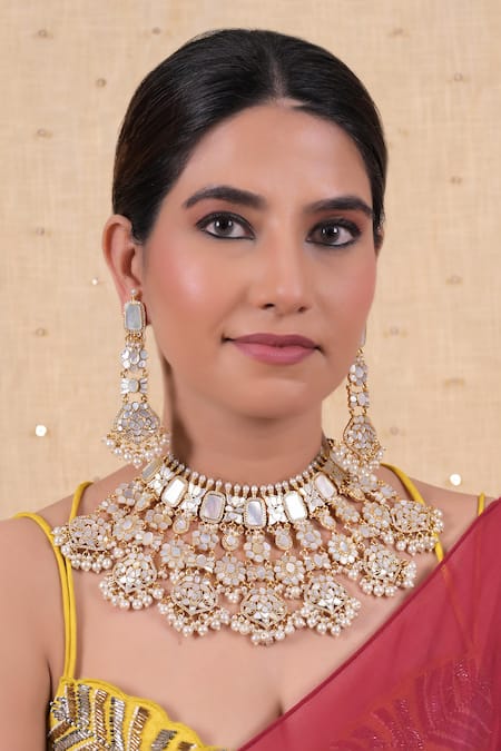 Shlok Jewels White Gota Patti, Stones Floral Kundan Cutwork Necklace Set