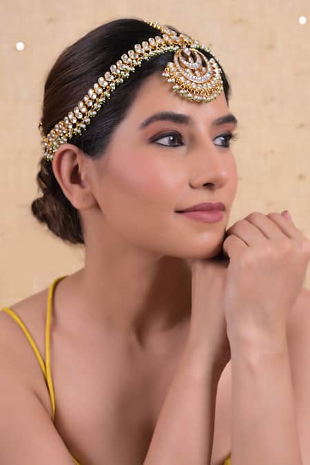 Shop Shlok Jewels White Gold Plated Pearl Kundan Mathapatti at Aza Fashions Shop_Shlok Jewels_White Gold Plated Pearl Kundan Mathapatti _at_Aza_Fashions