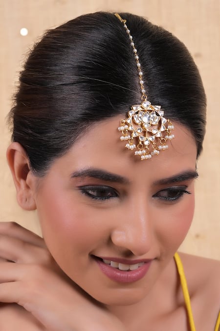 Shlok Jewels Kundan Lotus Motif Maangtikka 