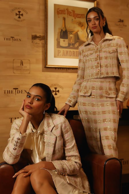Label Deepika Nagpal Pink Tweed Sequins Geometric Pattern Blazer And Skirt Set Online at Aza Fashions Label Deepika Nagpal_Pink Tweed Sequins Geometric Pattern Blazer And Skirt Set _Online_at_Aza_Fashions