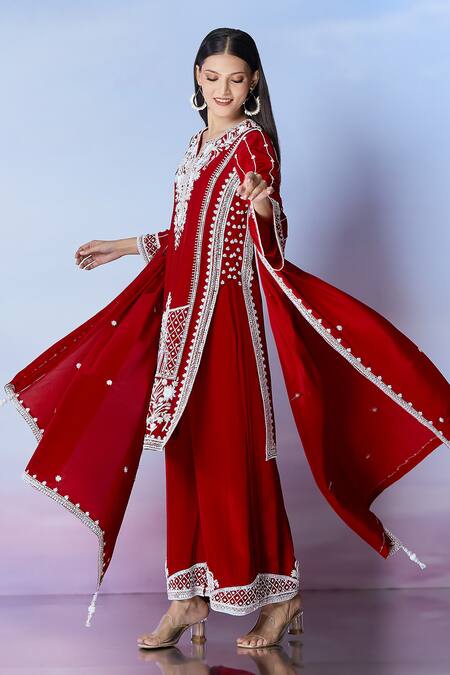 Samyukta Singhania_Red Georgette Sequins, Beads Round Neck Embroidered Kurta Palazzo Set _Online_at_Aza_Fashions