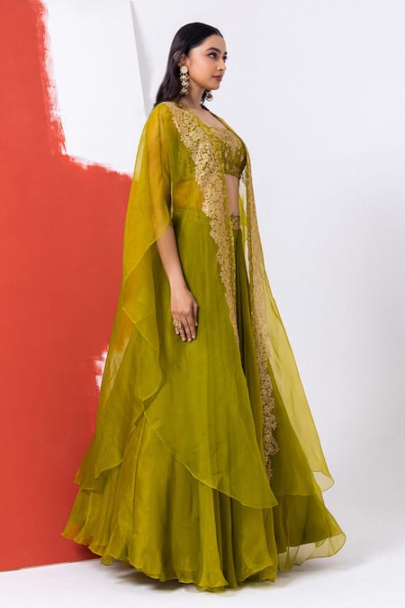 Buy_Mehak Sharma_Green Organza Embroidery, Zari, Diamonds Scoop Floral Lehenga Set With Cape 