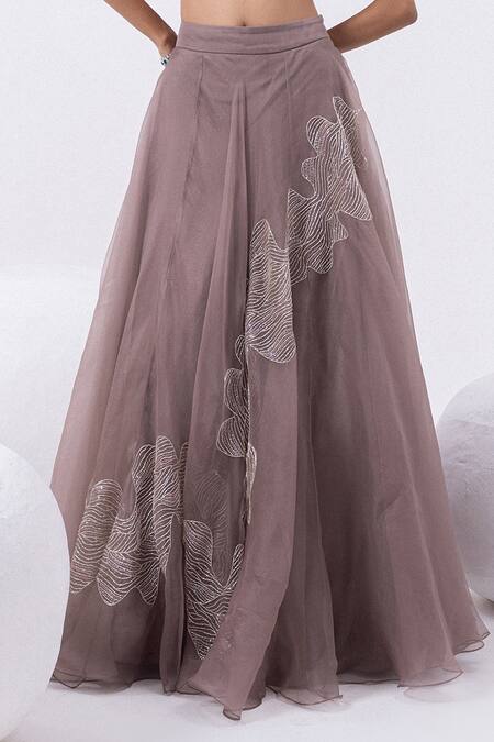 Mehak Sharma Gray Organza Sequins, Cut Work Halter Neck Embroidered Grey Lehenga Set at Aza Fashions Mehak Sharma_Gray Organza Sequins, Cut Work Halter Neck Embroidered Grey Lehenga Set _at_Aza_Fashions