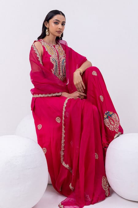 Buy_Mehak Sharma_Red Organza, Satin Sequins, Cut Work, Zari Round Embroidered Kurta And Sharara Set 