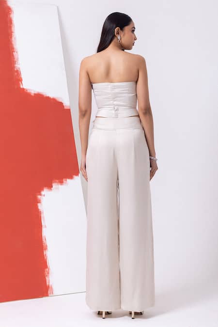 Mehak Sharma Cutdana Embroidered Off Shoulder Bustier Set 