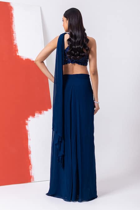 Mehak Sharma Abstract Embroidered Pre-Draped Saree Set 