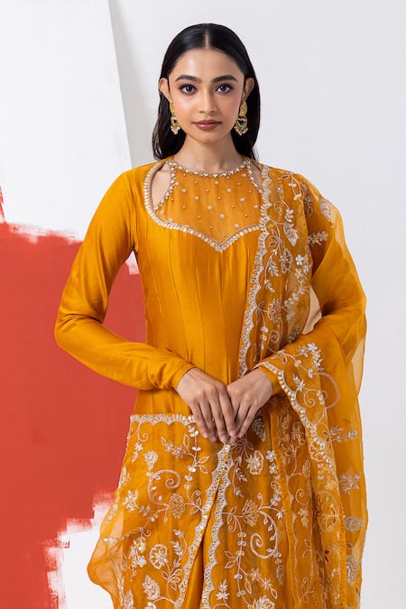 Shop_Mehak Sharma_Yellow Organza, Chanderi Sequins, Pearls Floral Cutdana Embroidered Anarkali Set _Online_at_Aza_Fashions