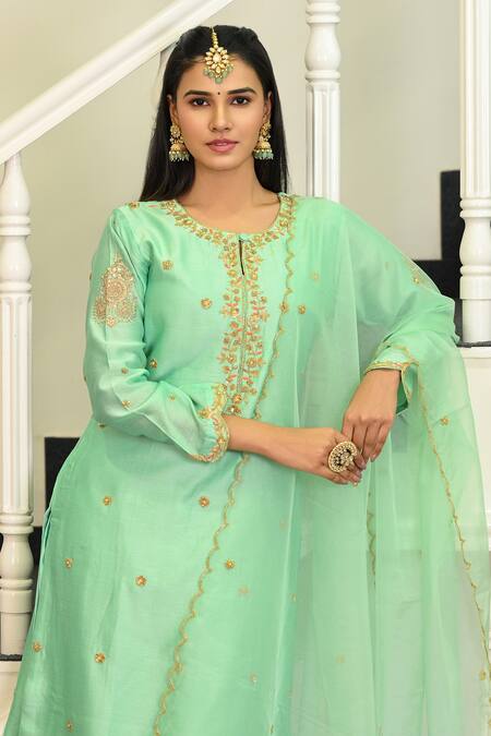 Buy_Hasrat By Salma_Aqua Chanderi, Organza Embroidery, Zari, Sequins Round Floral Zardosi Kurta Set _Online_at_Aza_Fashions