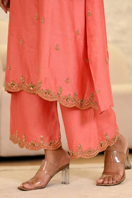 Shop_Hasrat By Salma_Coral Chanderi, Organza Sequins, Embroidery V-neck Kurta Set _Online_at_Aza_Fashions