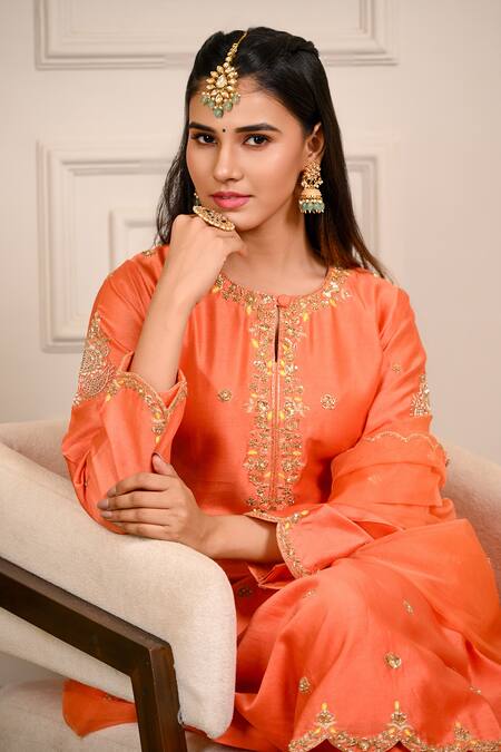Hasrat By Salma_Orange Chanderi, Organza Sequins, Embroidery Round Neck Floral Kurta Set _at_Aza_Fashions