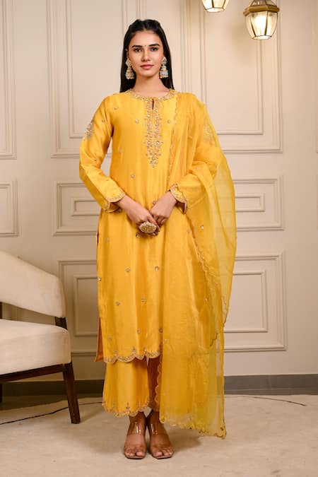 Hasrat By Salma Chanderi Zardosi Embroidered Kurta & Pant Set 