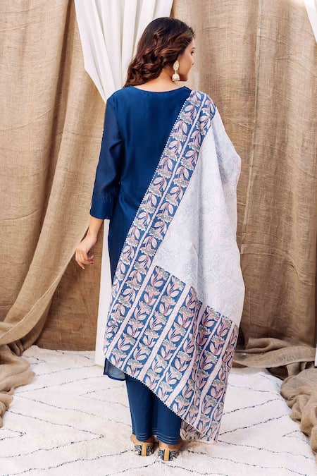 Missprint Zardozi Embroidered Kurta Pant Set 