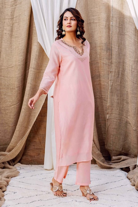 Shop Missprint Pink Chanderi Silk, Cotton Tassels, Embroidery Split V-neck Neckline Kurta Set Online at Aza Fashions Shop_Missprint_Pink Chanderi Silk, Cotton Tassels, Embroidery Split V-neck Neckline Kurta Set _Online_at_Aza_Fashions