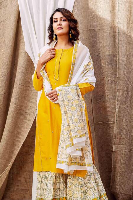 Missprint Yellow , Cotton, Silk Embroidery Round Neck Kurta Sharara Set at Aza Fashions Missprint_Yellow , Cotton, Silk Embroidery Round Neck Kurta Sharara Set _at_Aza_Fashions
