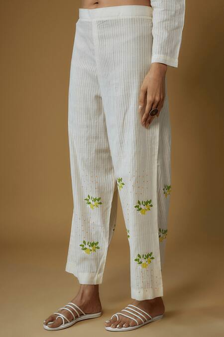 Inkpikle_Off White Handloom , Round Neck Lemon Printed Kurta Set _Online_at_Aza_Fashions