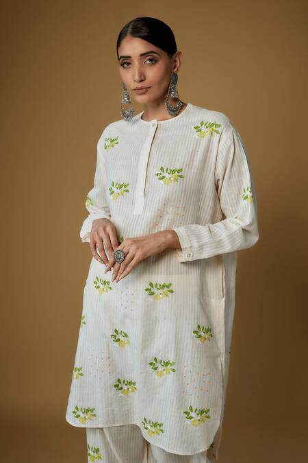 Buy_Inkpikle_Off White Handloom , Round Neck Lemon Printed Kurta Set _Online_at_Aza_Fashions